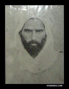 لوحة للشيخ محمد يعقوب محرض الثورة المسلحة ضد الإستعمار في مدينة مليانة (ولاية عين الدفلة) 1