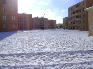 Neige sur la cité du 5 Juillet à Djelfa