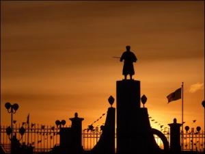 Place des Martyrs à Djelfa