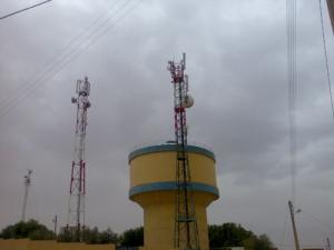Château d'eau dans les hauteurs de la ville de Zaafrane