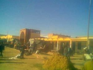Marché de fruits et légumes au centre ville