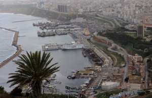 الميناء التجاري لمدينة وهران