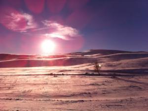 Coucher du Soleil sur les montagnes enneigées de Sétif