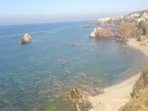 شاطئ  البلج  في فصل الصيف