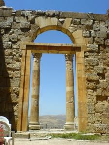 Porte Romaine dansla cité de Djemila (Wilaya de Setif)