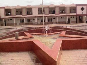 Le Nouveau Lycée de Salah Bey