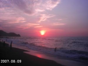 Coucher de soleil sur la plage de Ziama Mansouria