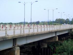 Un pont à l'approche de Jijel