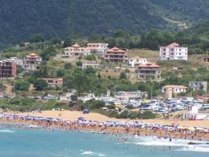 Une plage de Jijel en saisons Estivale