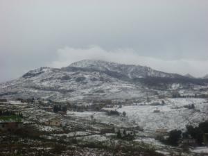 BENI FTAH  La montagne Ezzene en Hiver