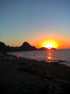Coucher du soleil sur la plage Aouana (Wilaya de Jijel)
