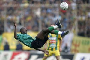 Abdoul Karim of Cameroon's Coton Sport fights for the