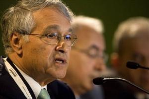 Chakib Khelil, Algeria's minister of energy and mines, speaks
