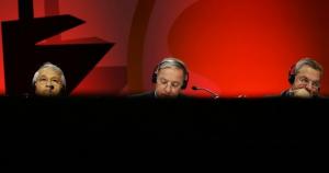 (L-R) Algeria's Minister of Energy and Mines Chakib Khelil,