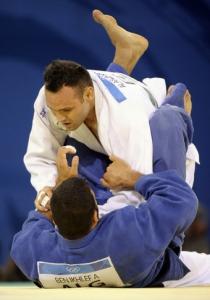 Algeria's Amar Benikhlef (bottom) and Spain's David Alarza compete