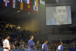 Georgia's Irakli Tsirekidze (2ndL), gold medal, Algeria's Amar Benikhlef