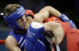 Ramadan Yasser of Egypt, right, fights Abdelhafid Benchabla of
