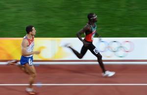 Kenya's Wilfred Kipkemboi Bungei (R) and Russia's Yury Borzakovskiy