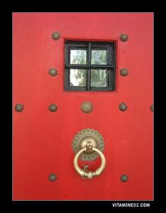 Heurtoir de la porte de l'hôtel Kerdada