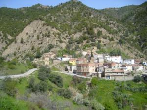 قرية  كريمة  قرب جبل  إجماتي  (بلدية ذراع قبيلة)