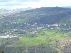 صورة شاملة لقرية  أيت علي عثمان  (بلدية دراع قبيلة)