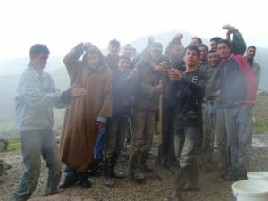 عمل تطوعي لأشغال ذات منفعة عامة بقرية  أغمرت  4