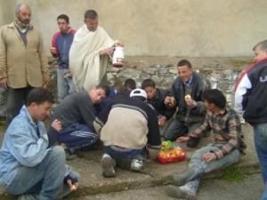 عمل تطوعي لأشغال ذات منفعة عامة بقرية  أغمرت  11