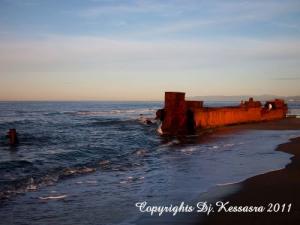 Épave d'un bateau sur la côte de Jijel
