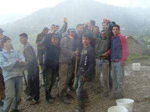 عمل تطوعي لأشغال ذات منفعة عامة بقرية  أغمرت  17