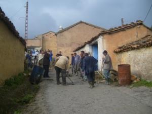 عمل تطوعي لأشغال ذات منفعة عامة بقرية  أغمرت 7