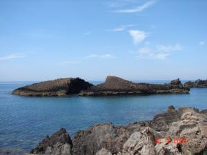 Ile du Rocher Brisé sur la Côte de Jijel