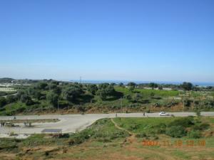 Autoroute traversant la verdure Jijelienne