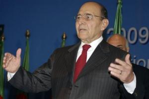 وزير الداخلية الجزائري نور الدين يزيد الزرهوني