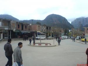 Arrêt d'autobus à Sidi Marouf