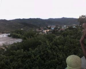 Aux abords de la cité de Oued Zehour