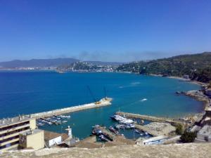 Ve sur le Port et la Plage Stora