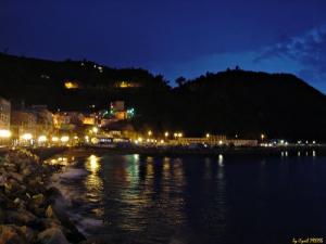 Plage Stora la Nuit (Côte de Skikda)