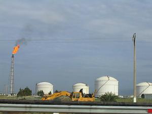 Les containers de Gaz à l'usine chimique de Skikda