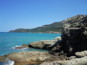 La côte de Tamanart (Skikda)