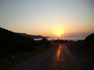 Coucher du Soleil sur la plage Sables d'Or