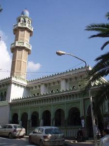 المسجد العتيق بوسط مدينة تيزي وزو