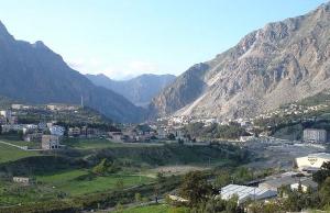 صورة شاملة لبلدية خراطة (ولاية بجاية)