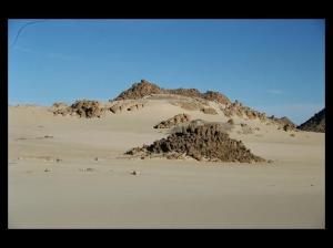 قمة جبل  تيسقة  بمدينة جانت (ولاية إليزي)