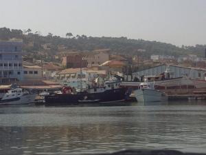 ميناء الصيد البحري لبلدية  بوهارون  (ولاية تيبازة)