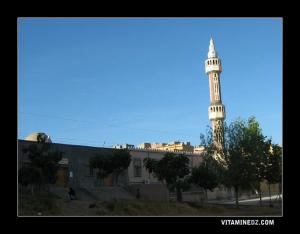 منارة جامع الموحدين بمدينة  مغنية