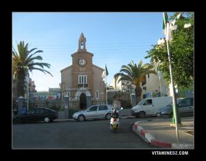 الكنيسة السابقة لمدينة  مغنية  التي تم تحويلها إلى قاعة معارض فنية