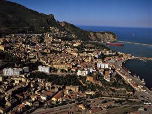 منظر شامل لمدينة 