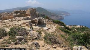 ضريح لالة رحيلة بولاية عنابة