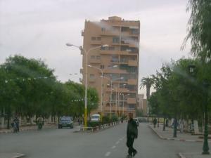 Boulevard la Soummam au centre ville de Sidi Belabbes