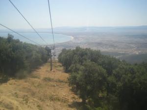 Cables du Téléphérique traversant la commune de Seraidi